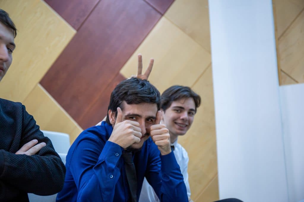 Выпускники акселерационной программы 2019 года поделятся опытом с командами акселератора "Новые горизонты"